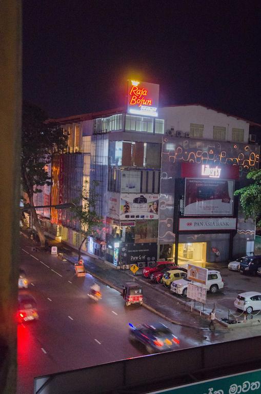 แบ็คแพค ลังกา Hostel โคลอมโบ ภายนอก รูปภาพ