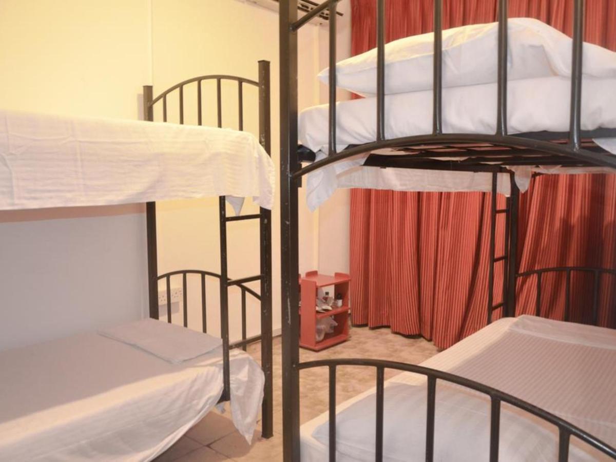 แบ็คแพค ลังกา Hostel โคลอมโบ ภายนอก รูปภาพ
